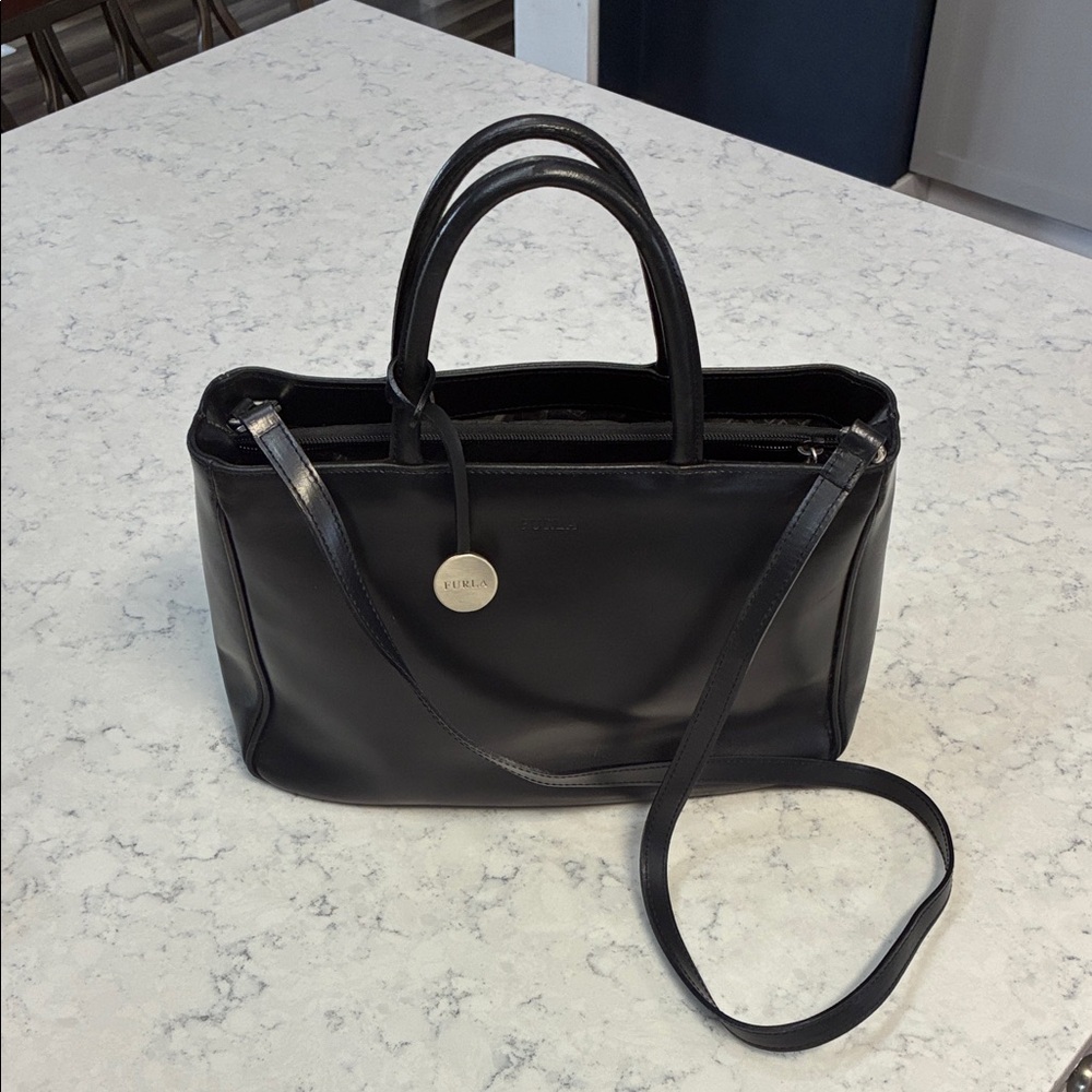 Pre-Loved Furla Two Way Elegant Black Tote Bag